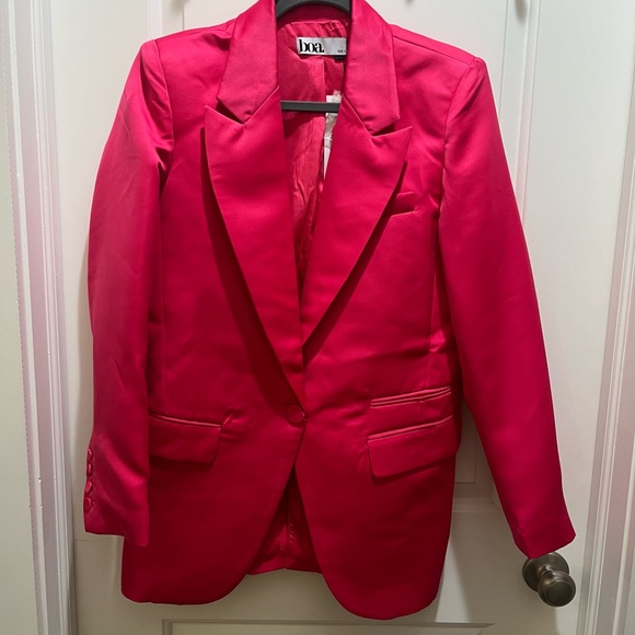 BOA NWT Barbie Pink Suit Jacket - Picture 2 of 4